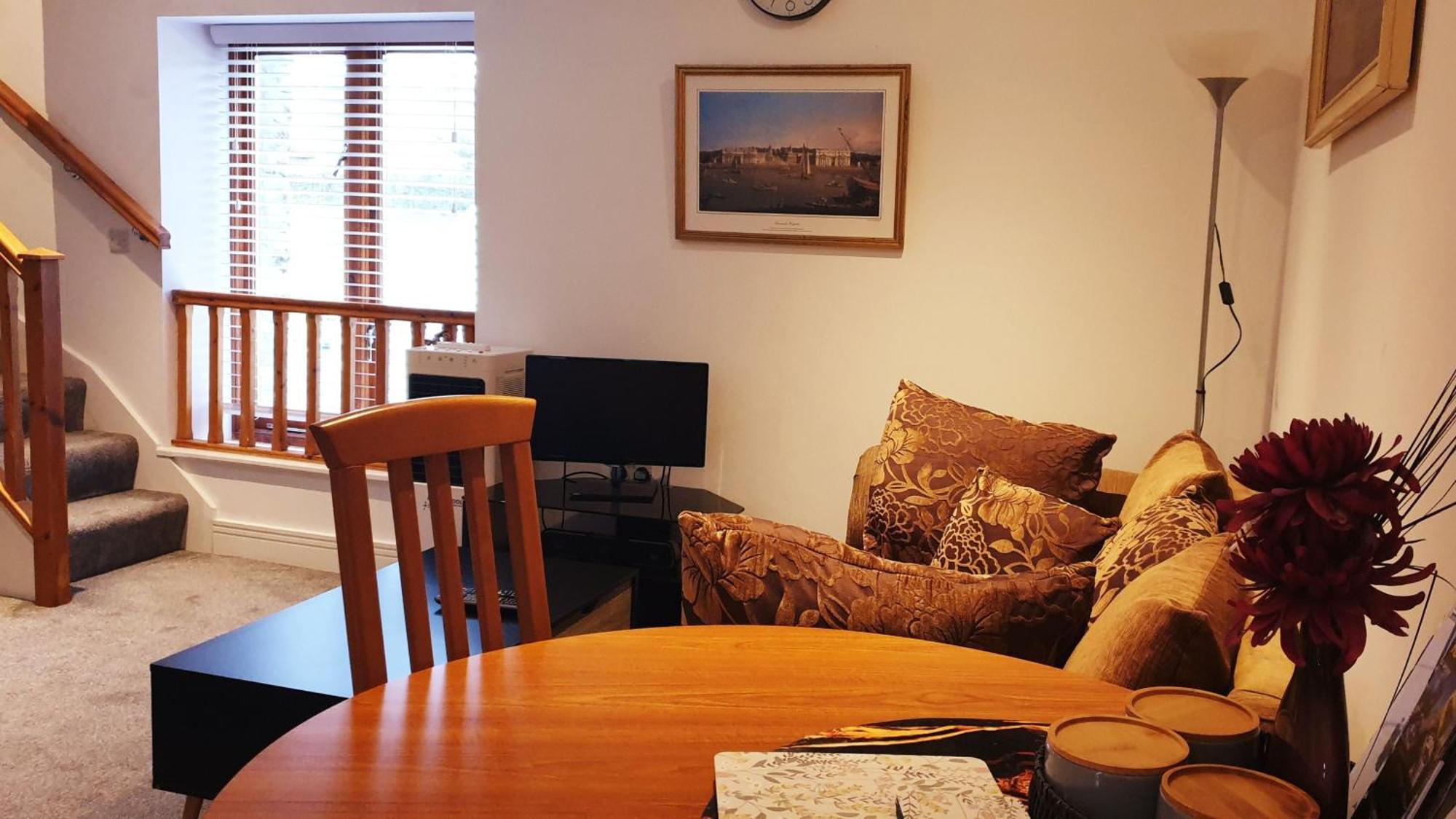 De-Vollard, Cornish Cottage, Lovely Village ซัลทาช ภายนอก รูปภาพ